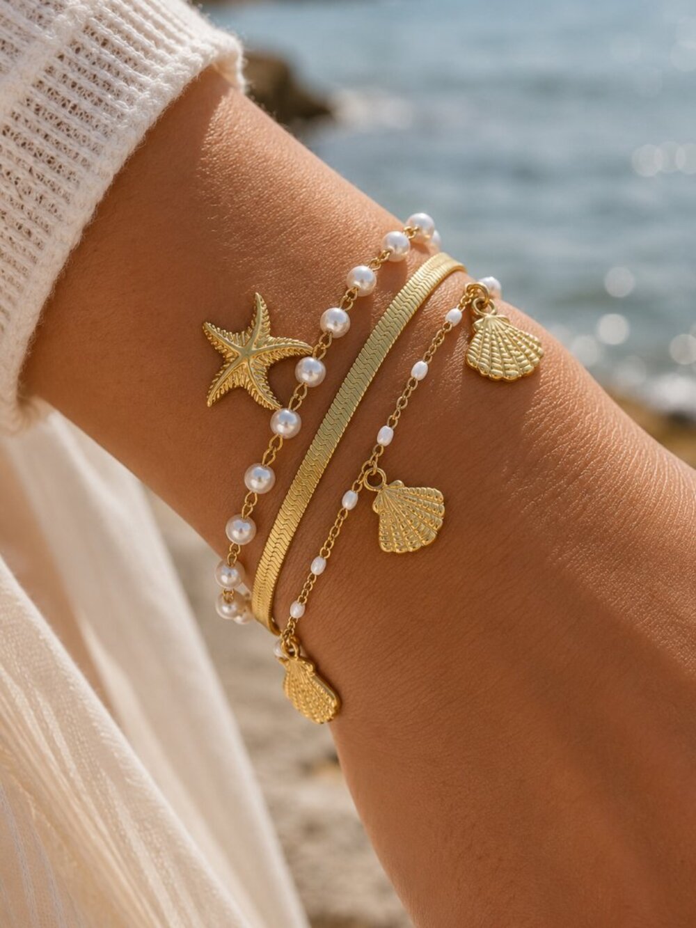 Cassie 18K Gold Non-Tarnish Shell Pearl Bracelet Set